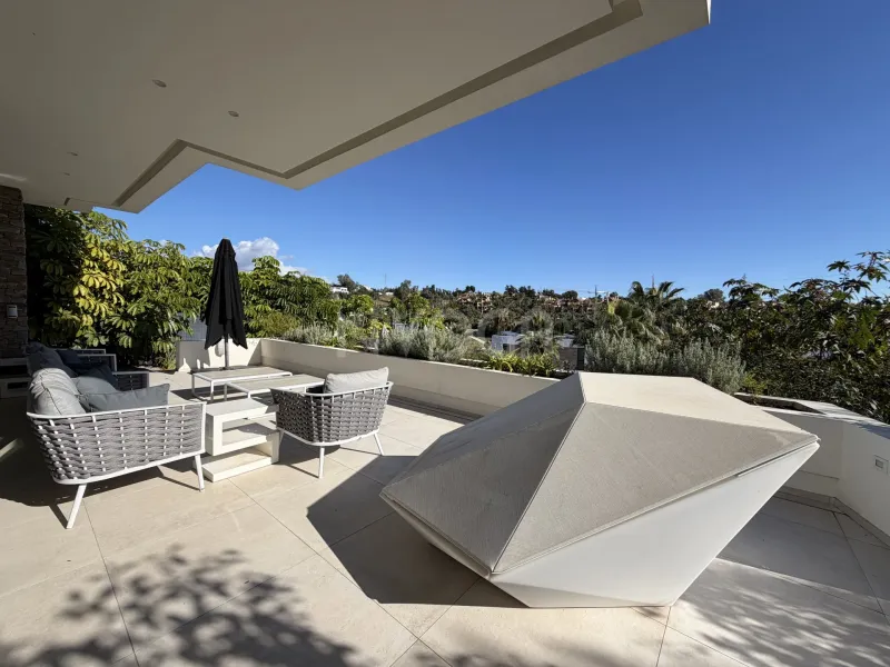 VILLA BELFRY- EL CAMPANARIO, ESTEPONA ESTE 1.995.000 €