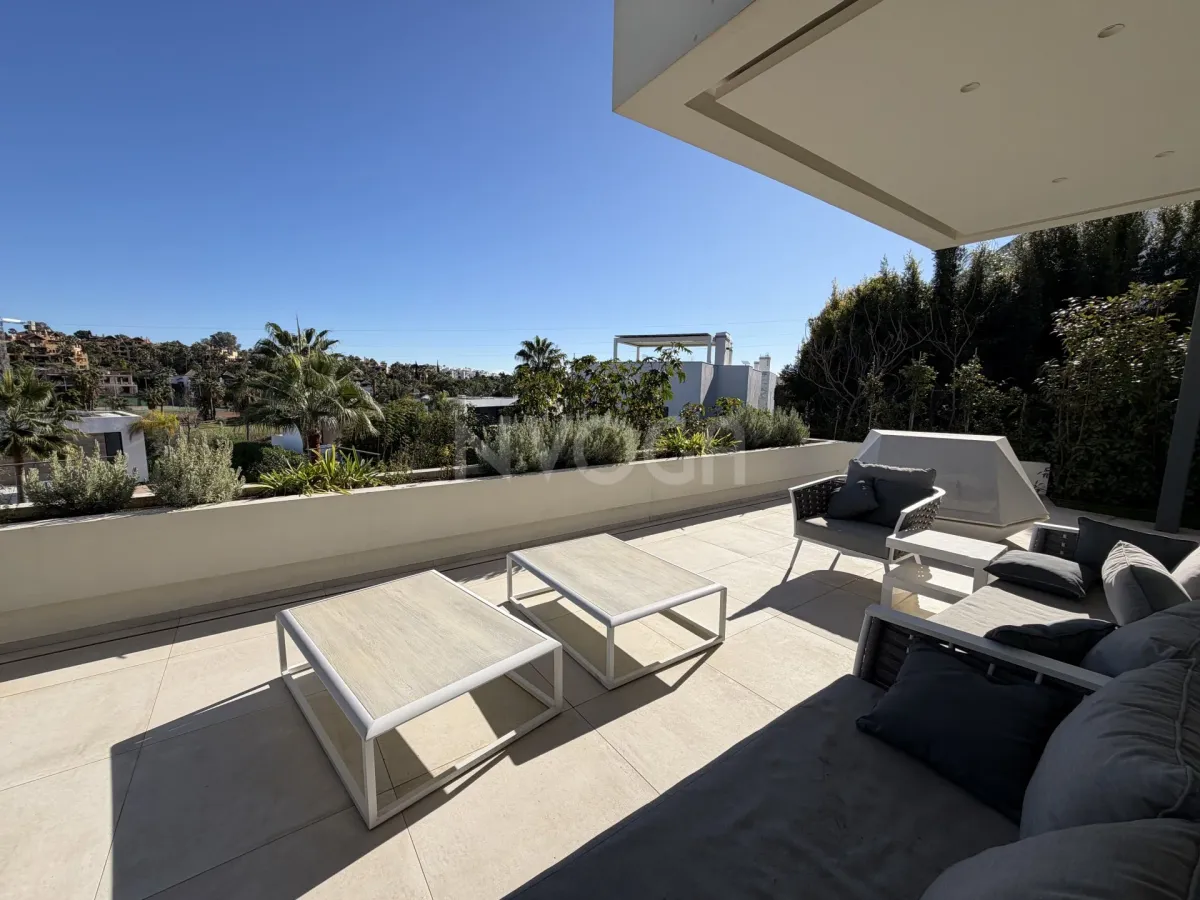 VILLA BELFRY- EL CAMPANARIO, ESTEPONA ESTE 1.995.000 €