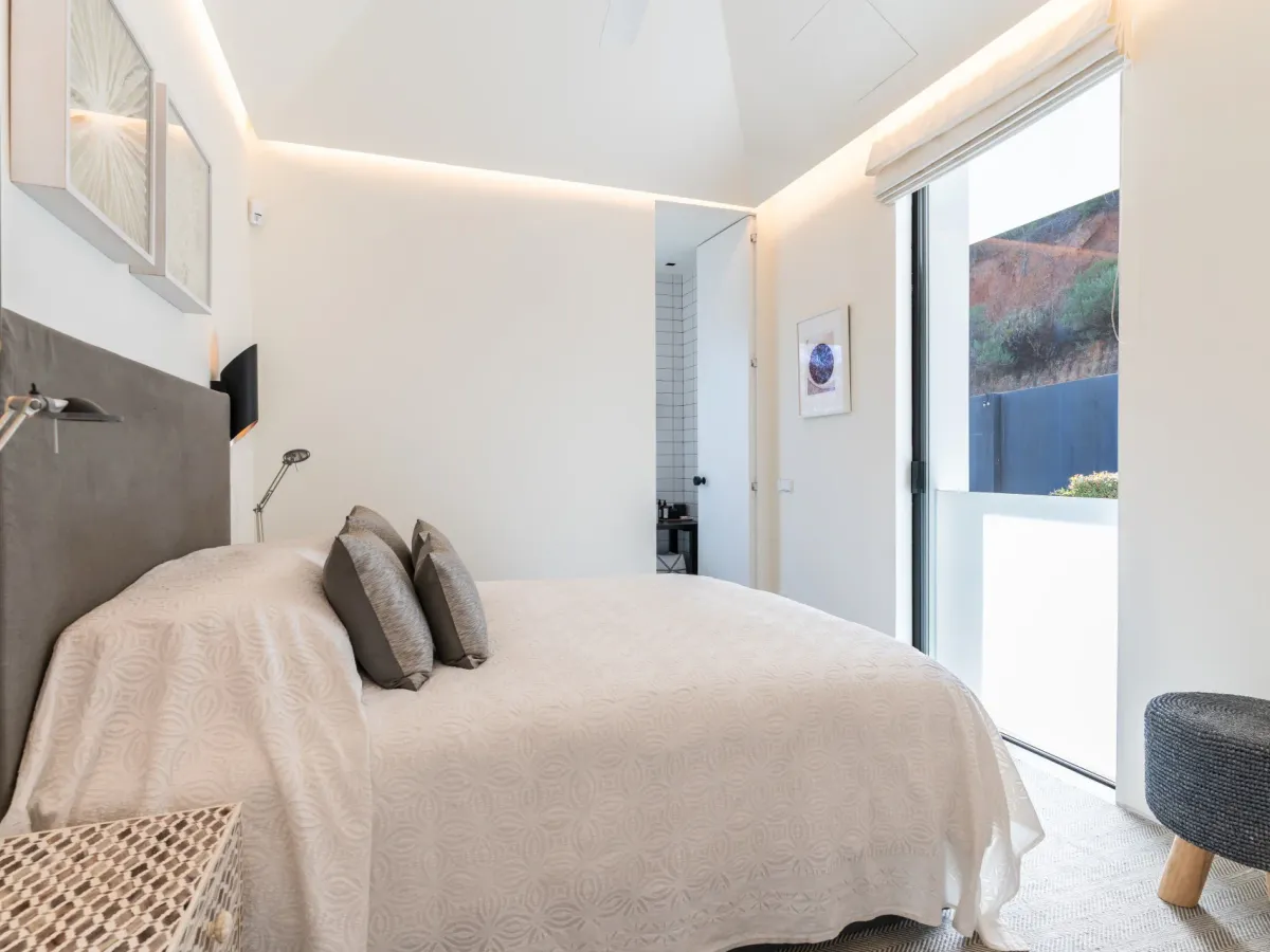 Luxury Villa for Sale in Marbella East with panoramic sea views