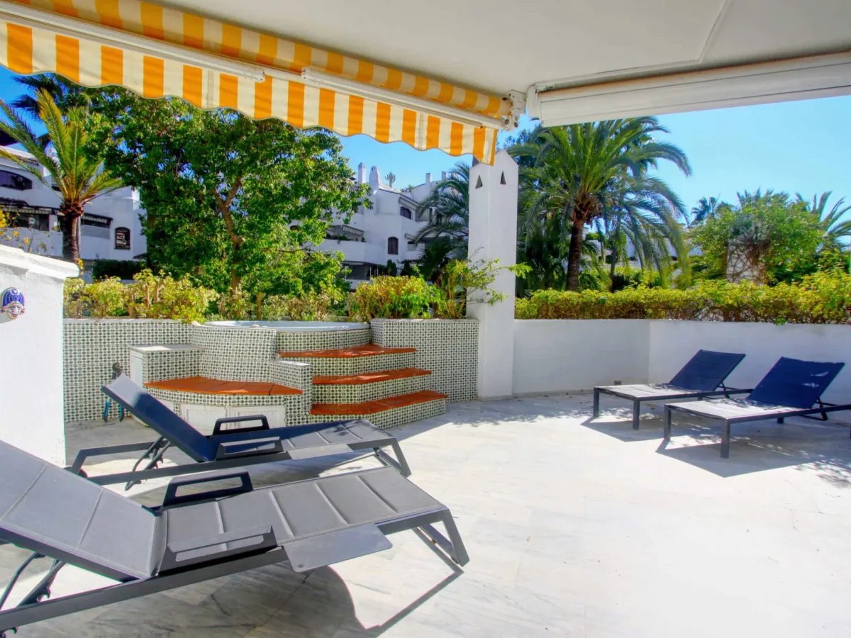 Frontline Beach Apartment for Sale in Elviria, Marbella