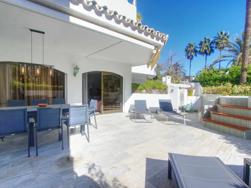 Frontline Beach Apartment for Sale in Elviria, Marbella