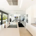 Spectacular villa with sea views located in Los Monteros, one of the most exclusive areas of Marbella. 4.950.000 € 5