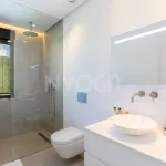 Spectacular villa with sea views located in Los Monteros, one of the most exclusive areas of Marbella. 4.950.000 € 8