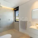 Spectacular villa with sea views located in Los Monteros, one of the most exclusive areas of Marbella. 4.950.000 € 10