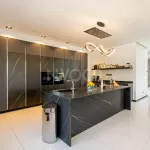 Luxury Six-Bedroom Villa in Guadalmina Baja, Marbella 6.400.000 € 14