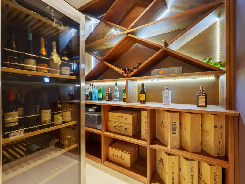 Frontline golf luxury villa for sale in Nueva Andalucia, Marbella with private gym