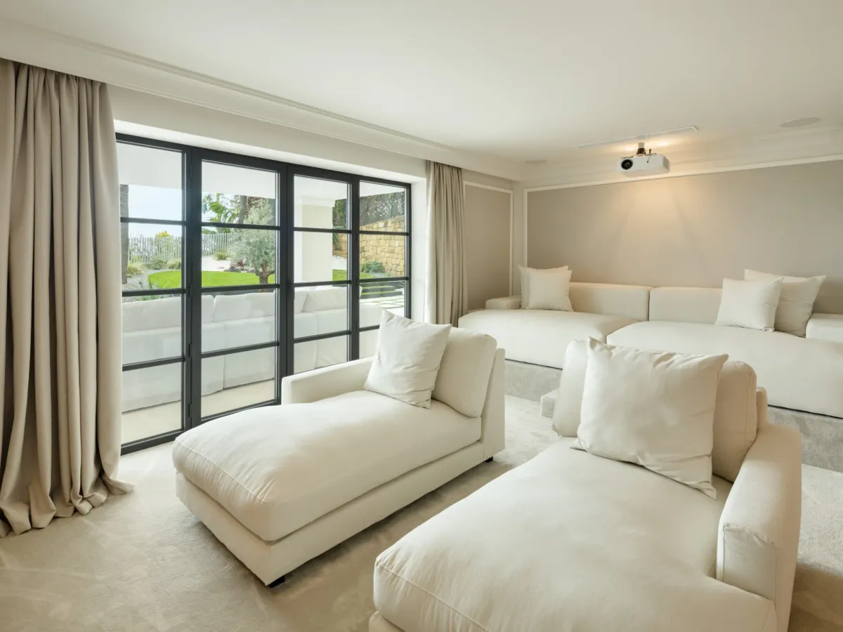 Luxury villa in an Exclusive area of Nueva Andalucia, Marbella