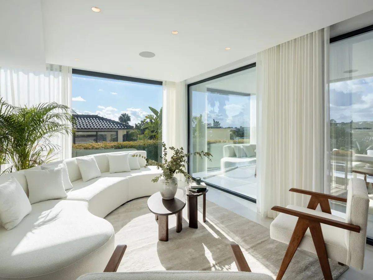 Luxury Modern Villa for Sale in Nueva Andalucía, Marbella