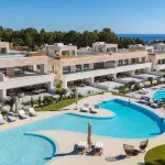 Stunning 4-Bedroom Ground Floor Apartment in Epic Phase 3, Marbella Golden Mile 1