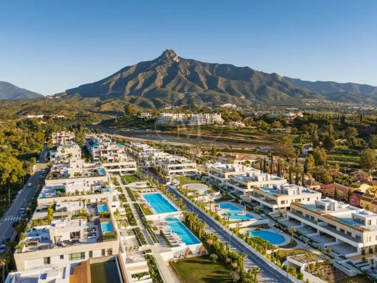 Stunning 4-Bedroom Ground Floor Apartment in Epic Phase 3, Marbella Golden Mile