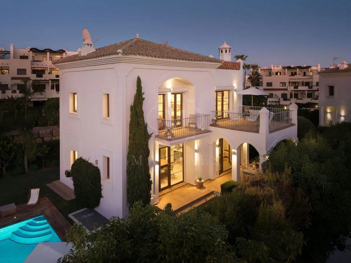This villa is a true gem — modern, inviting, and ideally located to enjoy everything Estepona has to offer.