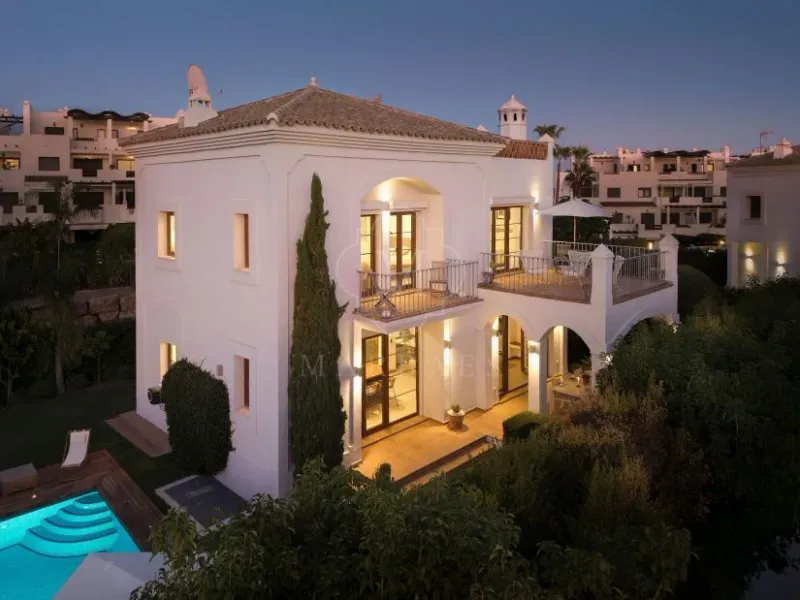 This villa is a true gem — modern, inviting, and ideally located to enjoy everything Estepona has to offer.