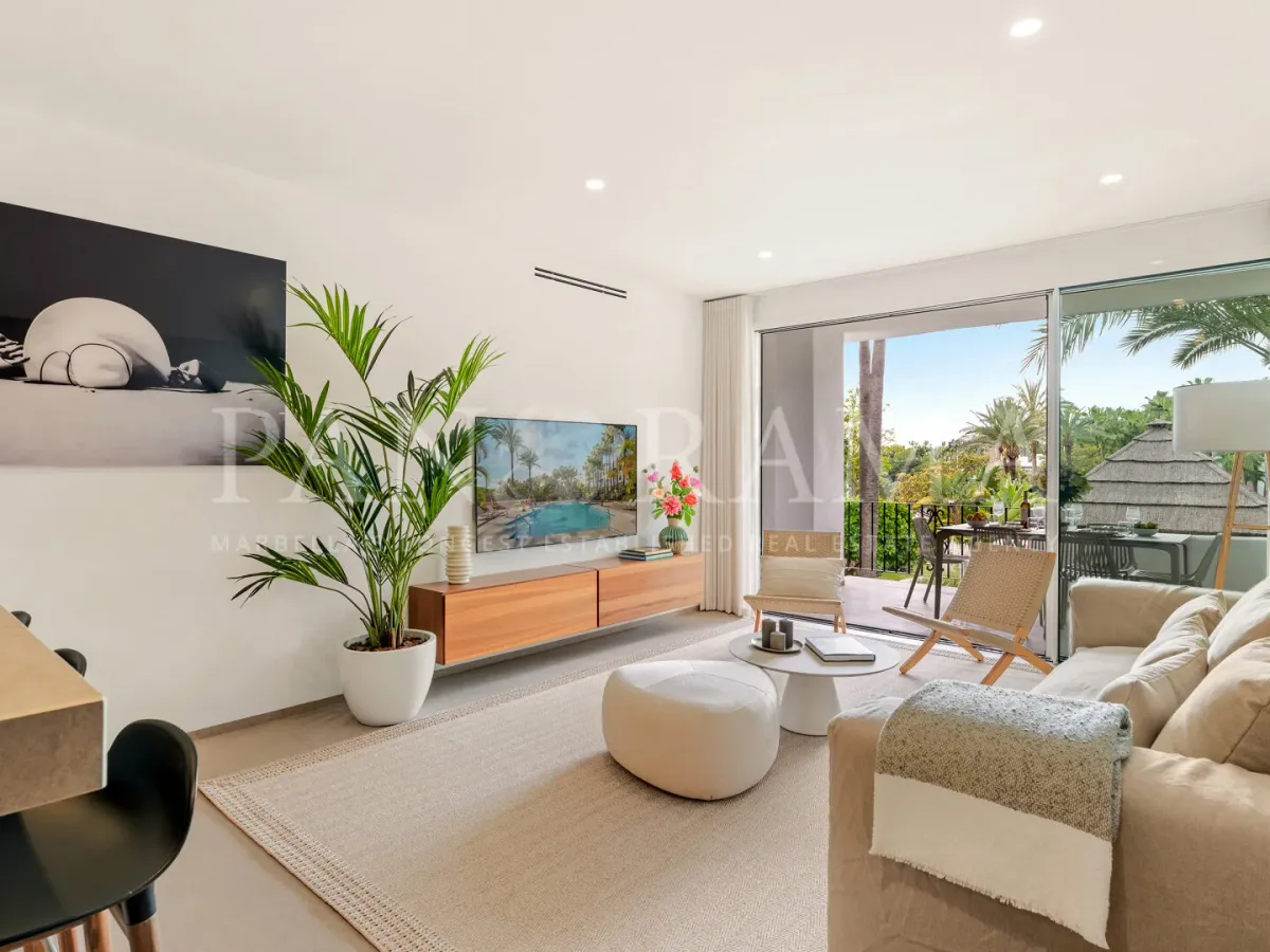 Exquisite modern apartment in the Andalusian Gardens, Marina Puente Romano – A rare gem on Marbella’s Golden Mile