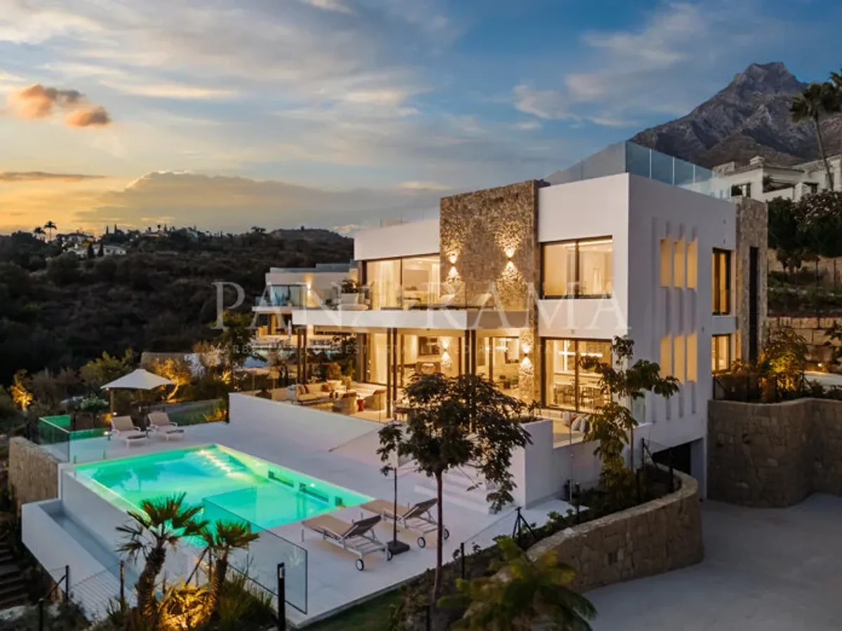 Villa Zero is a truly unique and rare opportunity in an ideal location on Marbella's Golden Mile