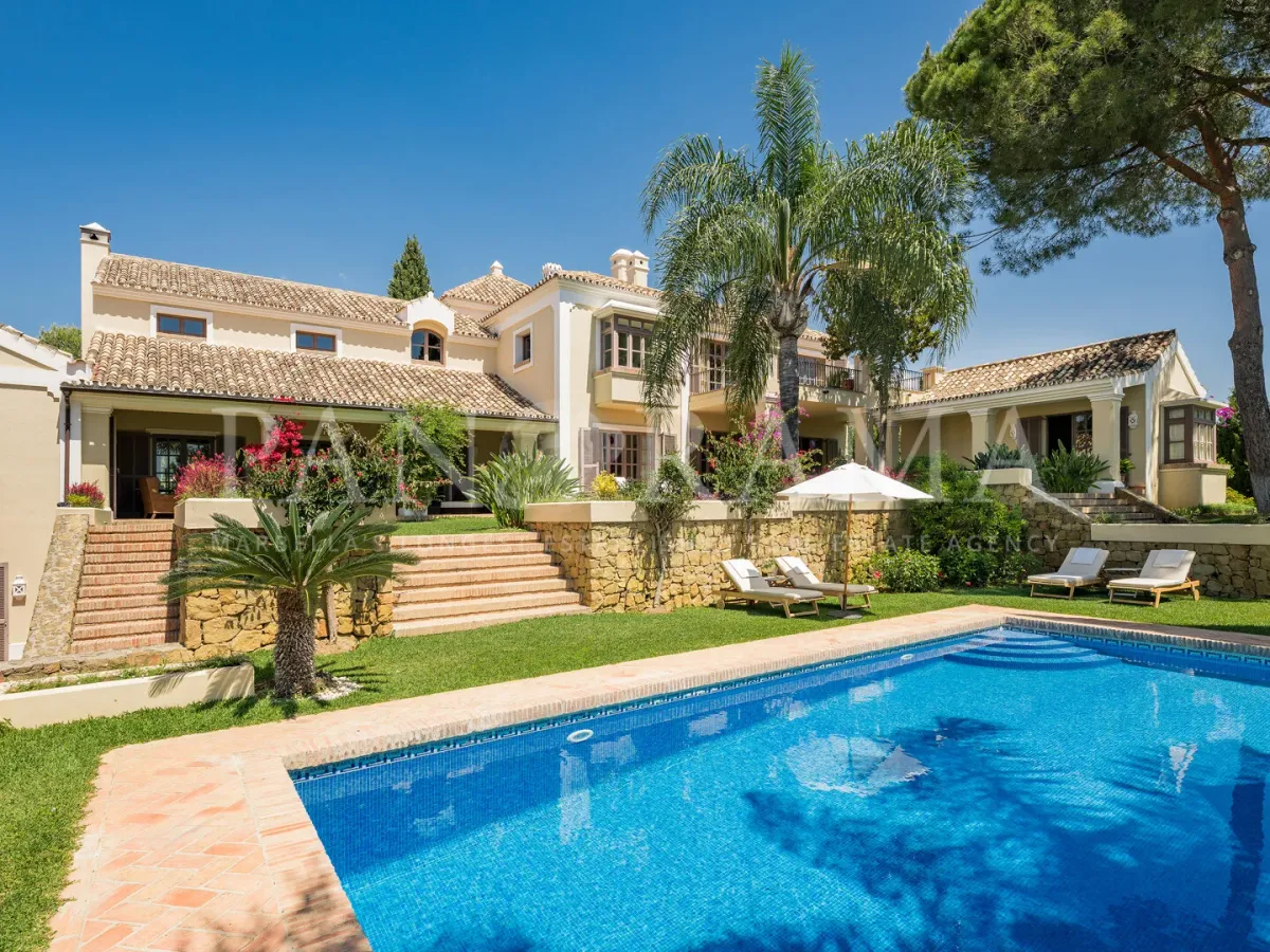 Villa Goya, a spectacular Mediterranean estate with panoramic sea views and private tennis court in El Madroñal