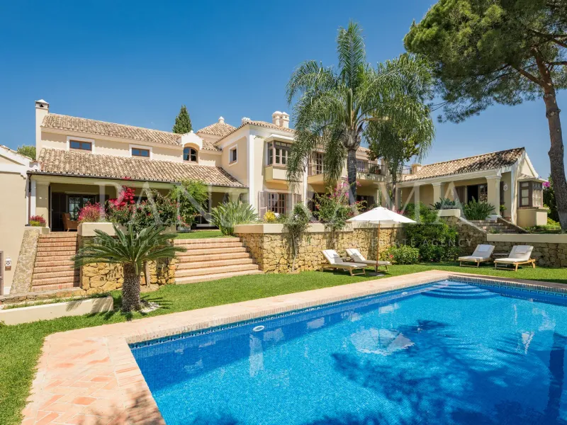 Villa Goya, a spectacular Mediterranean estate with panoramic sea views and private tennis court in El Madroñal
