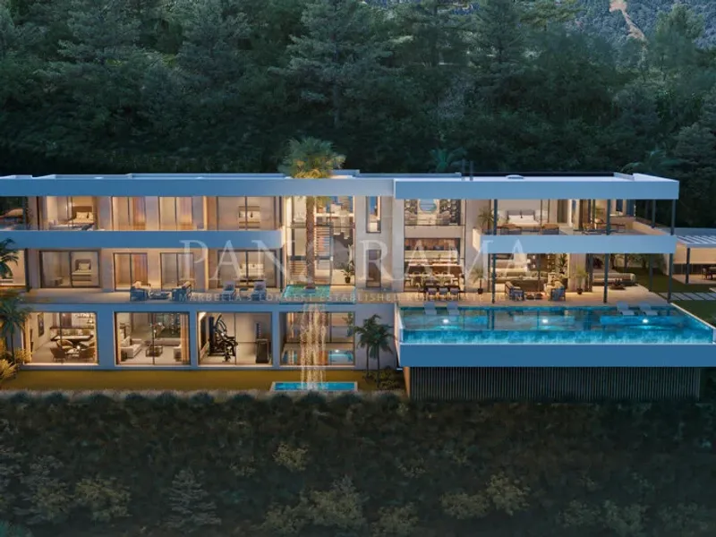 Villa Goya, a spectacular Mediterranean estate with panoramic sea views and private tennis court in El Madroñal