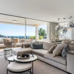 Impressive duplex penthouse with incredible views and exquisite decoration in Monte Paraíso 2