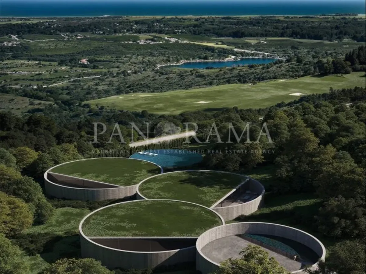 New project of a modern architectural masterpiece in Sotogrande