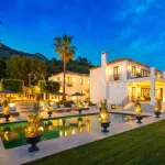Luxury property for sale in Marbella Golden Mile 1