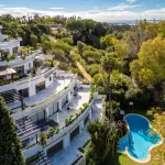 Luxury property for sale in Marbella Golden Mile 2