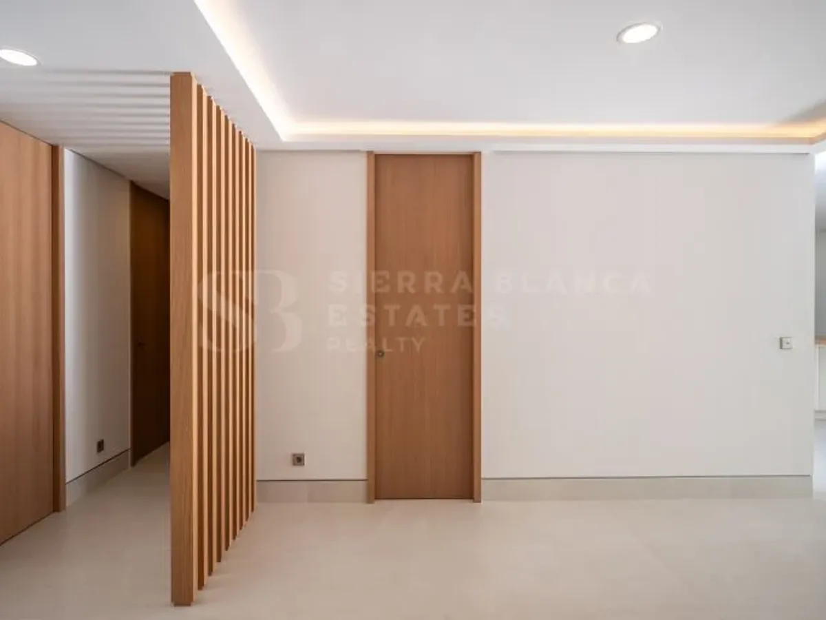 Sierra Blanca Tower - 17th floor, sea view apartment