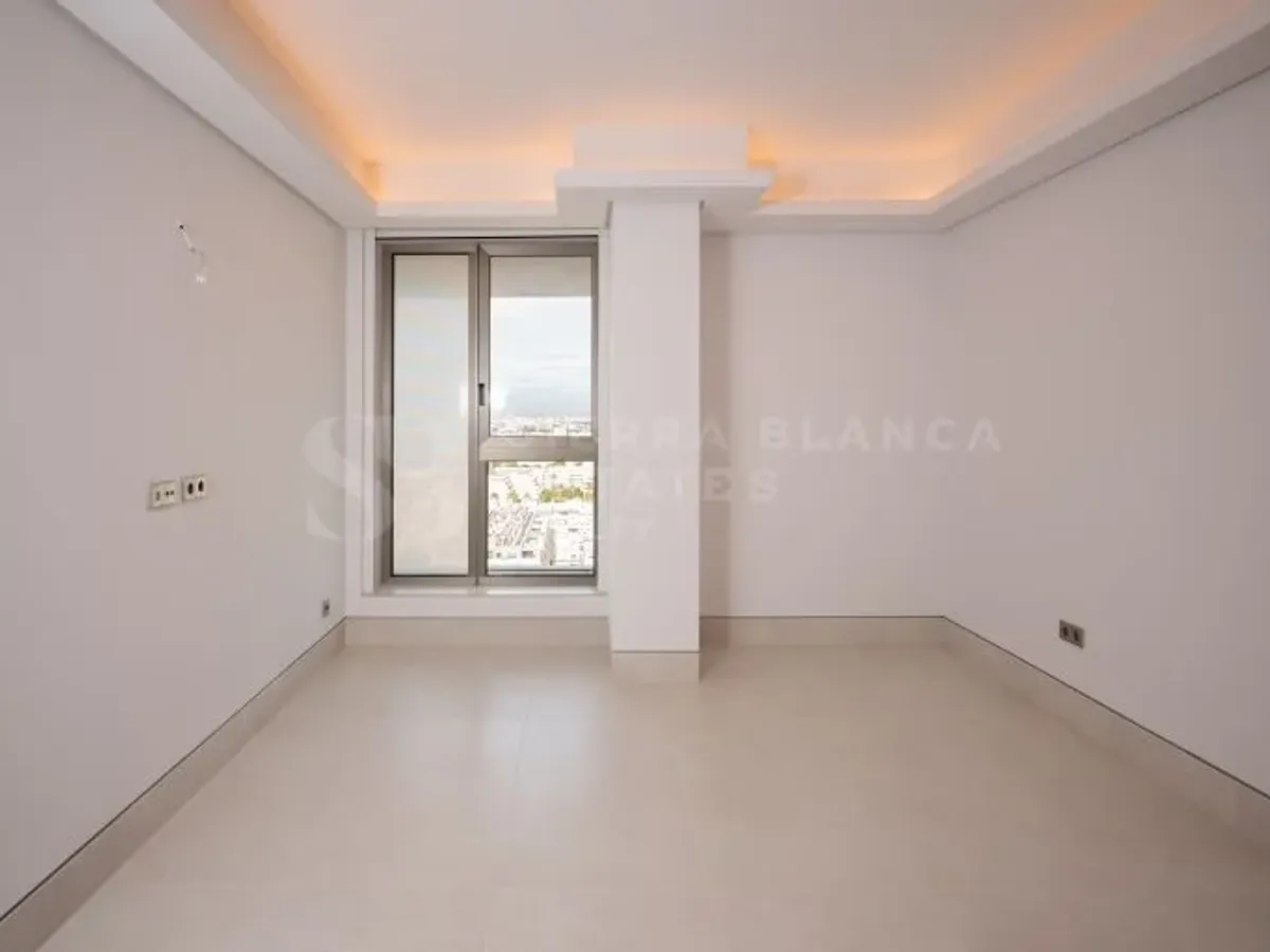 Sierra Blanca Tower - 17th floor, sea view apartment