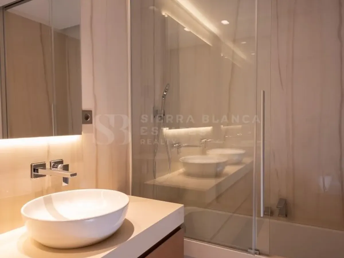 Sierra Blanca Tower - 17th floor, sea view apartment