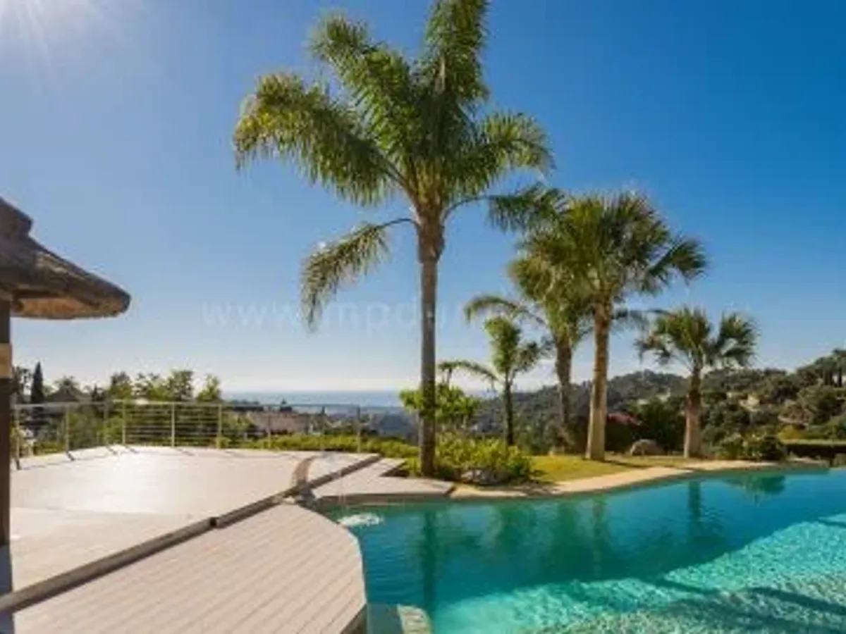 Luxury Villa in La Zagaleta with Sea-Views