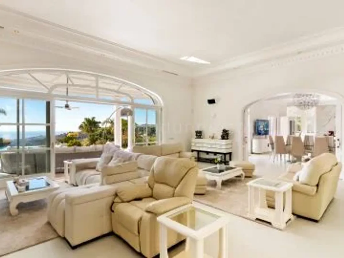 Luxury Villa in La Zagaleta with Sea-Views