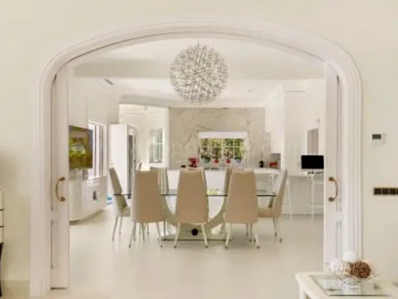 Luxury Villa in La Zagaleta with Sea-Views