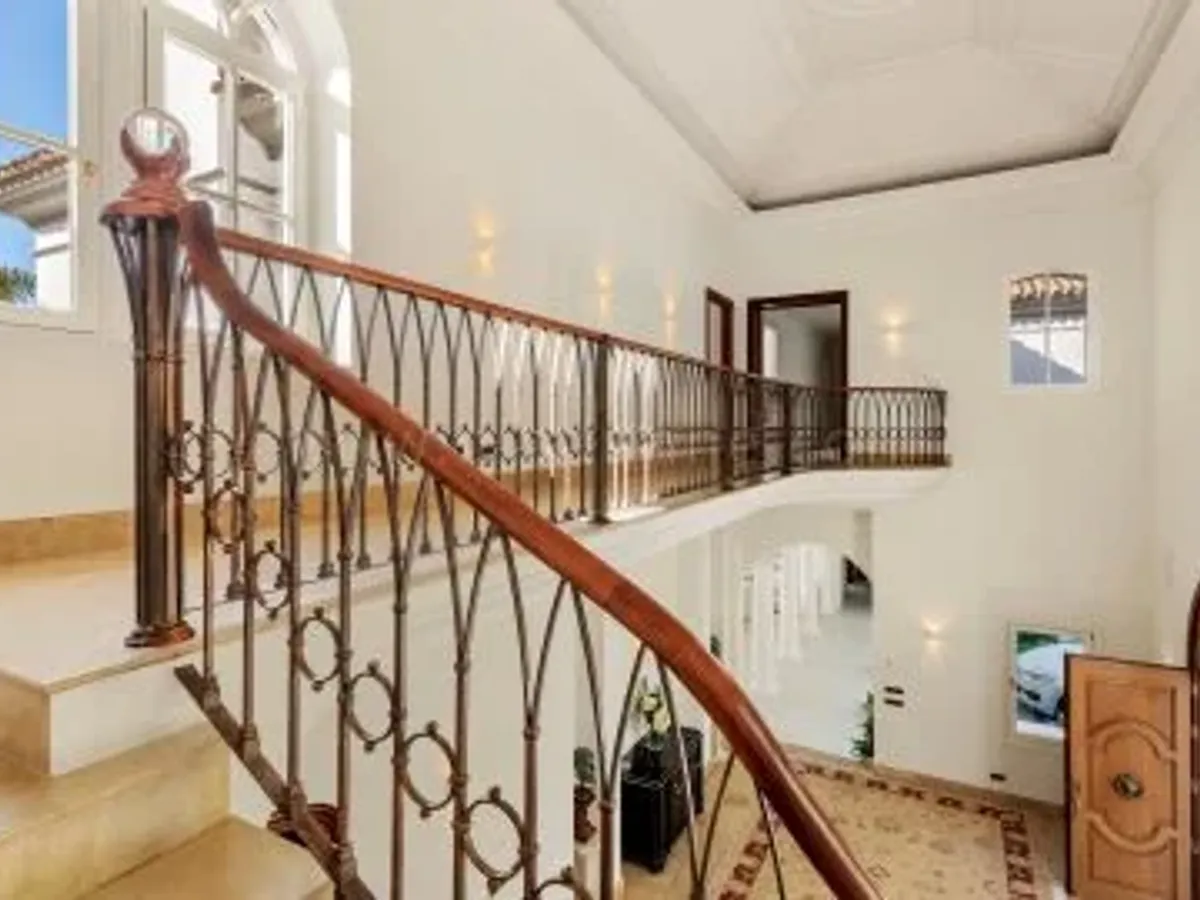 Luxury Villa in La Zagaleta with Sea-Views