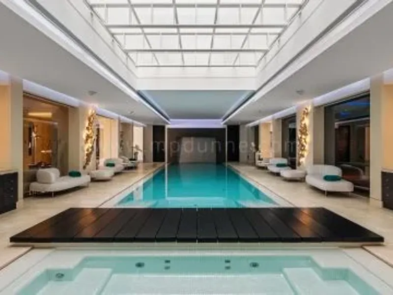 Casa Valentino: Modern Luxury Villa with Panoramic Views in La Zagaleta