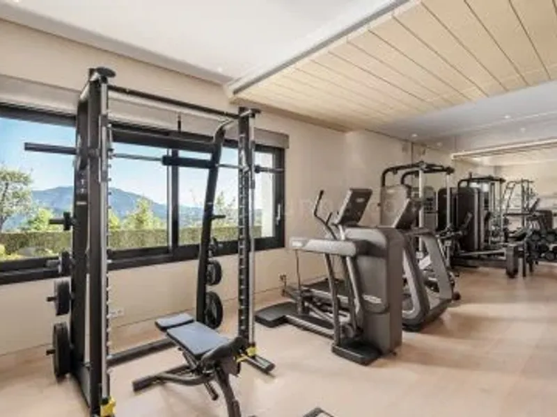 Casa Valentino: Modern Luxury Villa with Panoramic Views in La Zagaleta