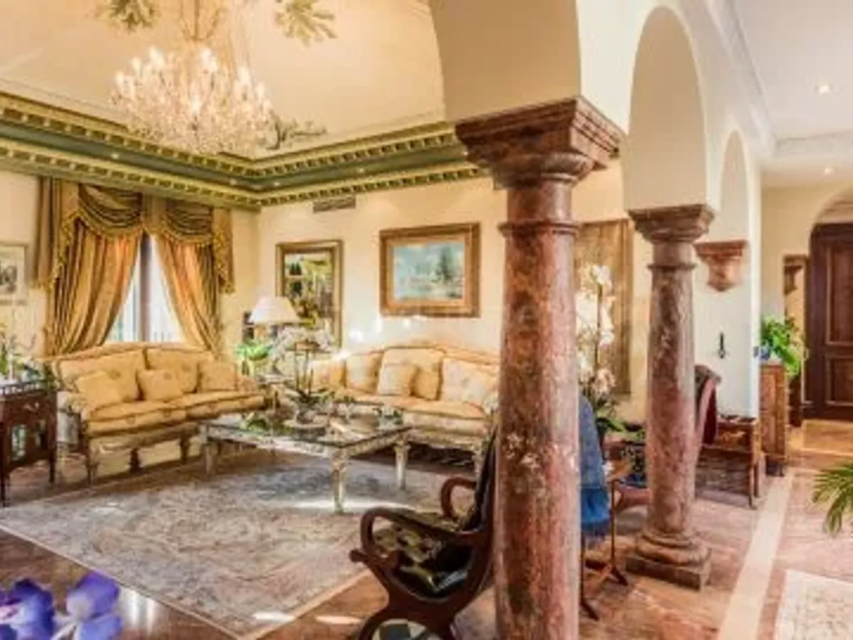 Casa Medusa - Grand Sea View Villa, Sierra Blanca Marbella