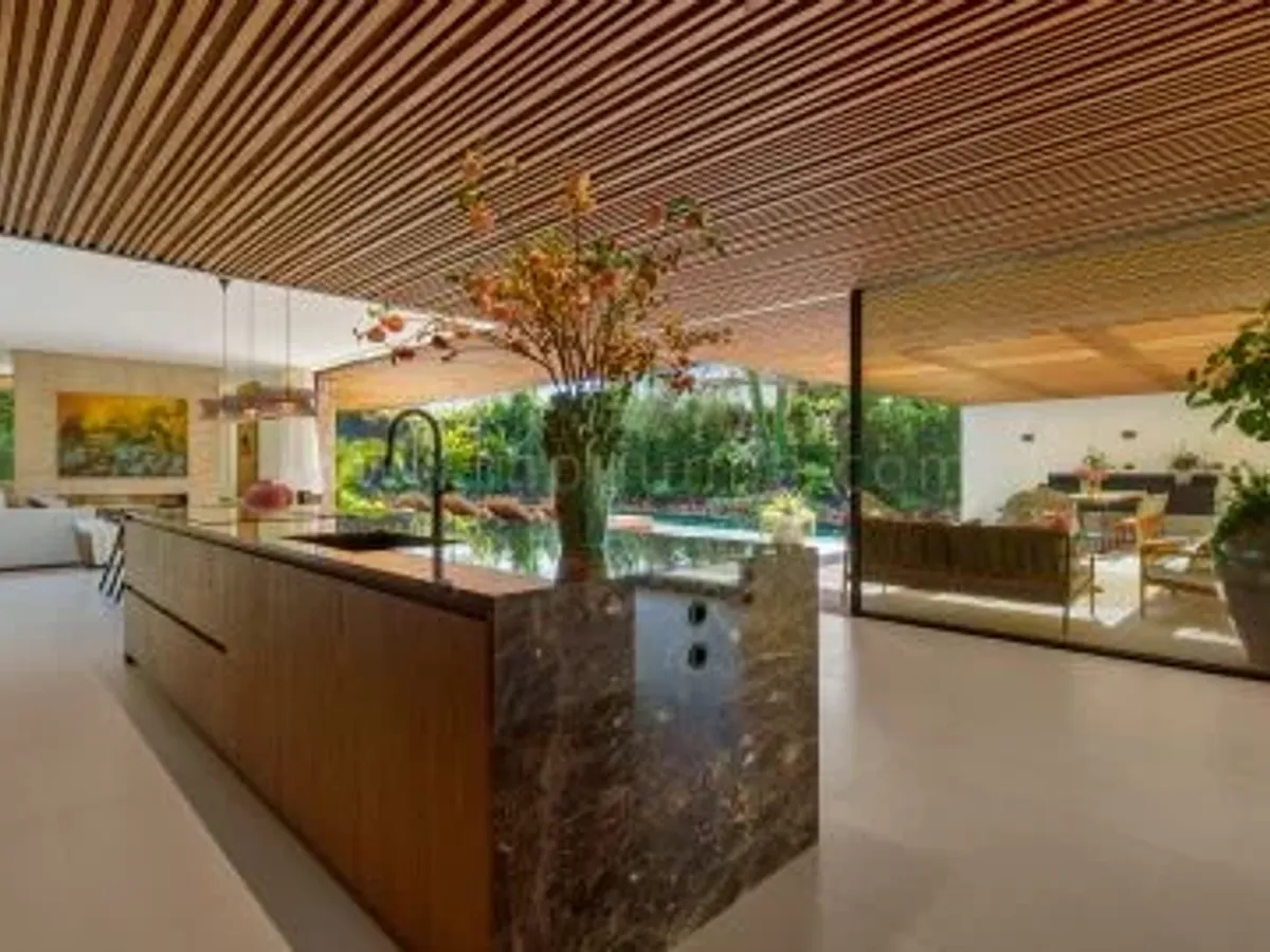 Modern Contemporary Villa with Sea Views in Parcelas del Golf