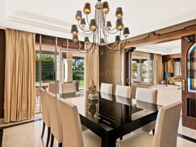 Villa Haveli – Traditional Villa with Sea Views in La Alquería, Benahavís