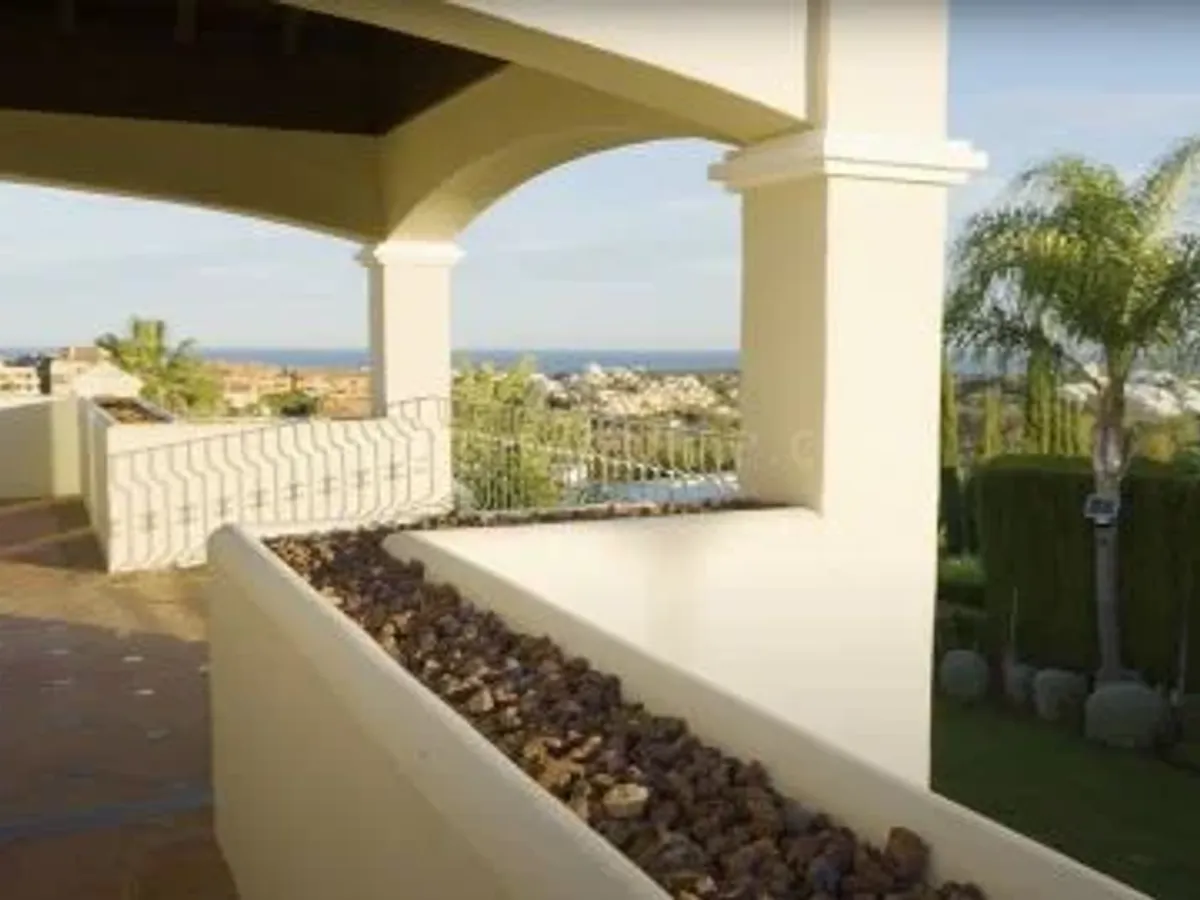 Villa Haveli – Traditional Villa with Sea Views in La Alquería, Benahavís