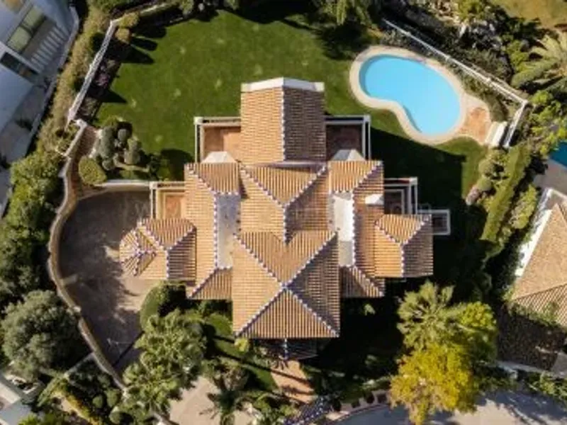 Villa Haveli – Traditional Villa with Sea Views in La Alquería, Benahavís