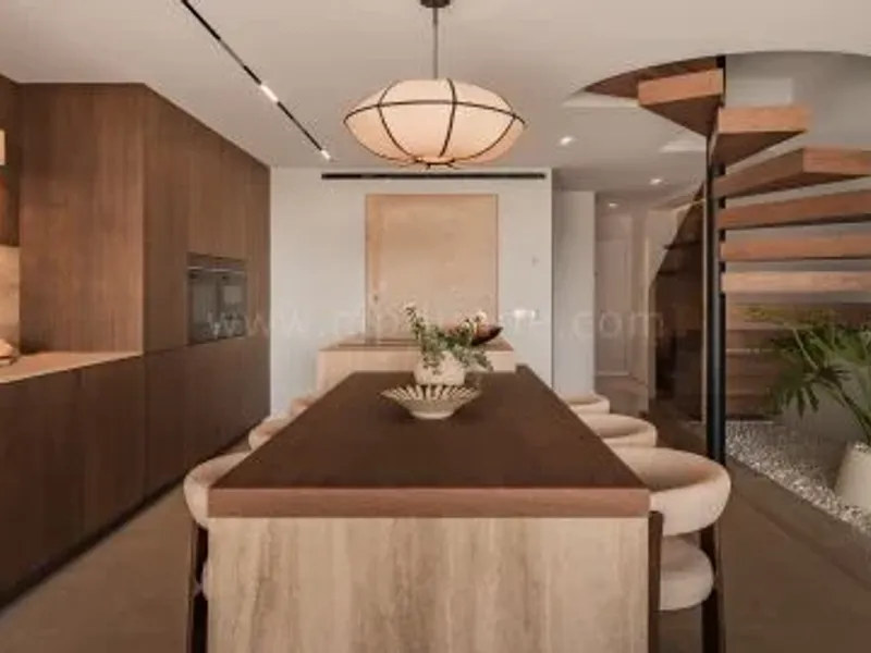 Three-Bedroom Townhouse with Rooftop Terrace in Aloha, Marbella