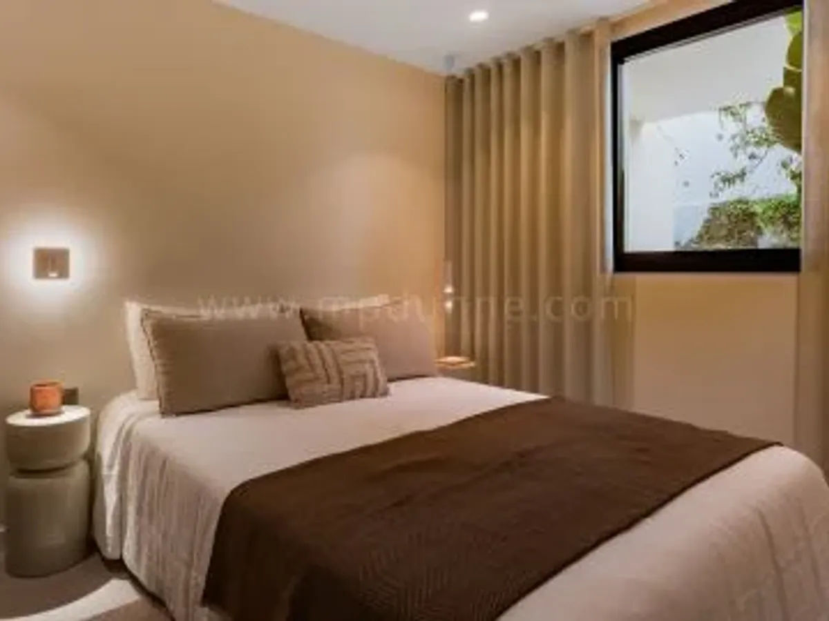 Three-Bedroom Townhouse with Rooftop Terrace in Aloha, Marbella