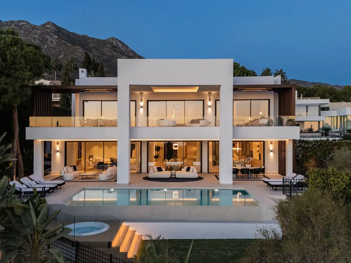 Villa George: Contemporary elegance with unparalleled views in Sierra Blanca, Golden Mile, Marbella