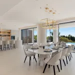 Villa George: Contemporary elegance with unparalleled views in Sierra Blanca, Golden Mile, Marbella 11