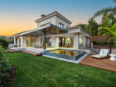 Centauro 15: A Balinese-style oasis villa in the heart of the Golf Valley in Nueva Andalucía