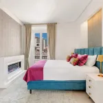 Luminous apartment completely refurbished next to the Cervantes Theatre, Malaga centre 10