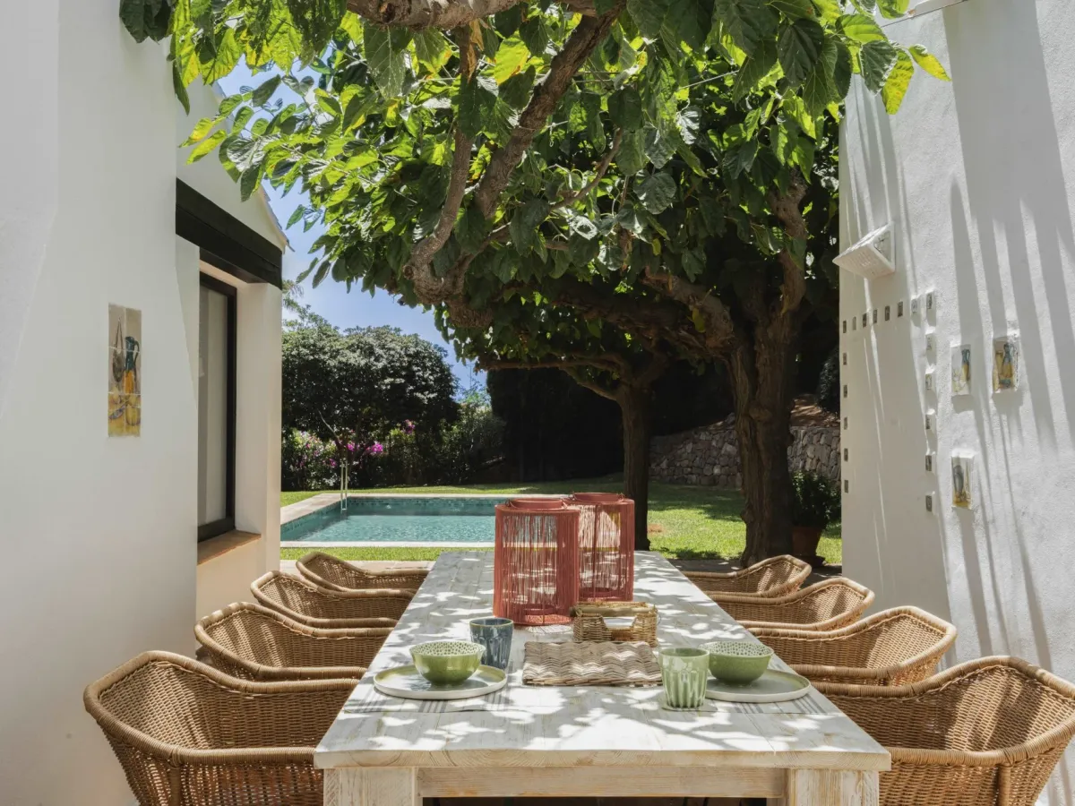 Charming Andalusian style villa recently renovated, next to a golf course