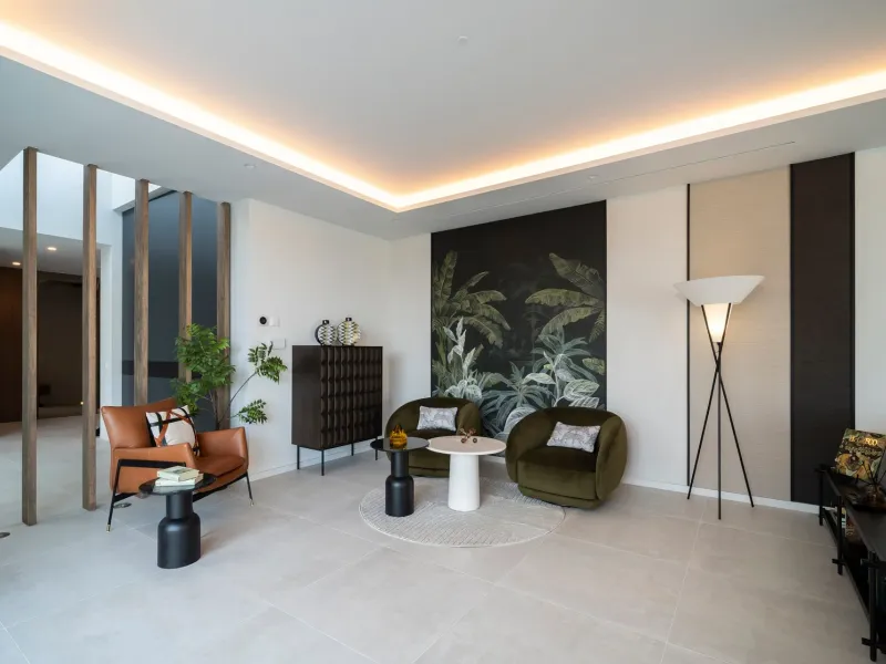 Exceptional new-build luxury villa with panoramic views in El Paraiso, Estepona East