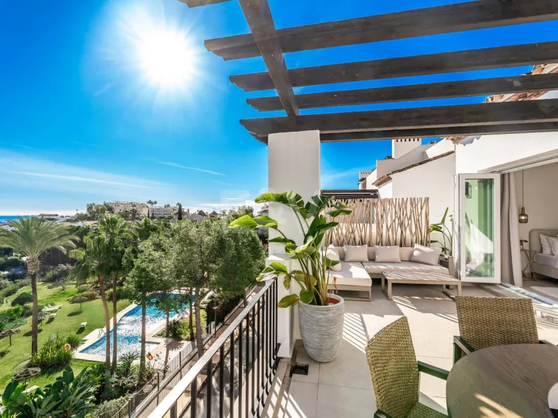 Exceptional Penthouse with Breathtaking Sea Views