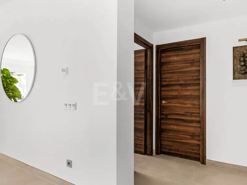 Exceptional Penthouse with Breathtaking Sea Views