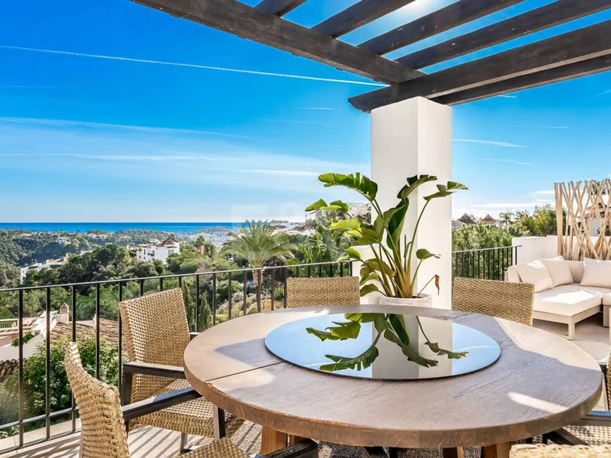 Exceptional Penthouse with Breathtaking Sea Views